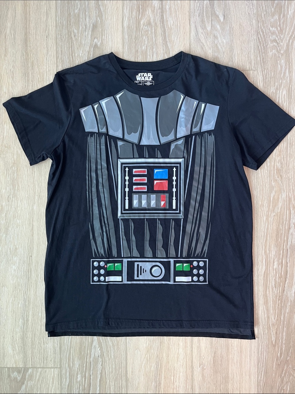 Star Wars // Darth Vader Graphic Tee with cape